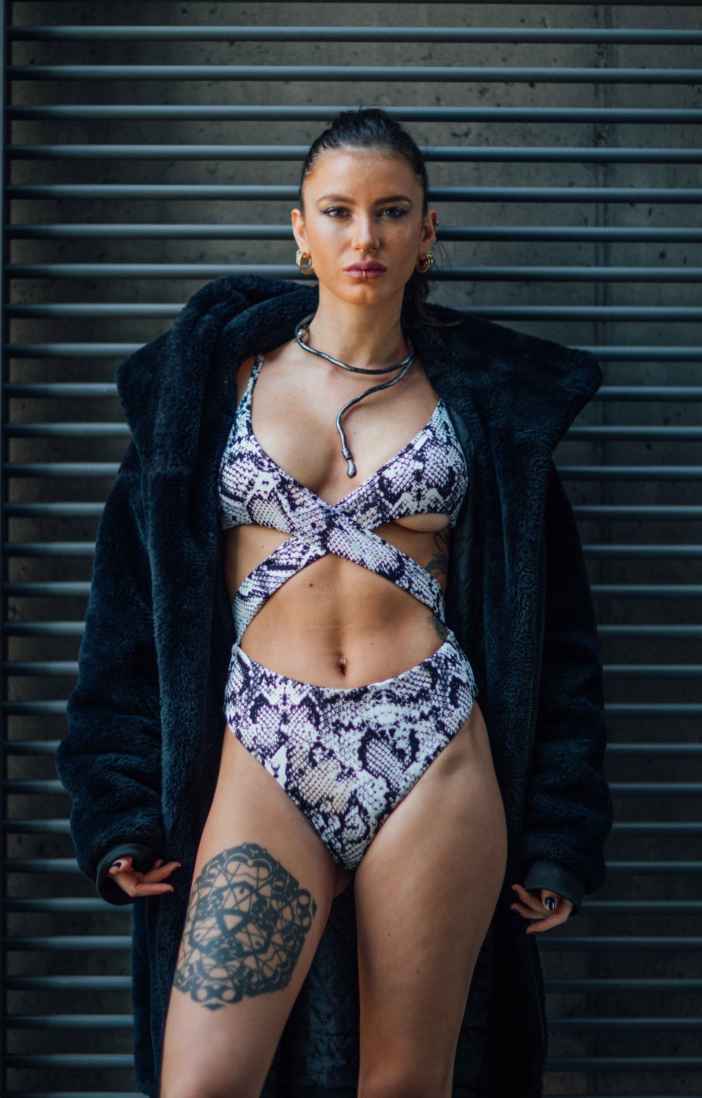 Abrigo Negro Oversized